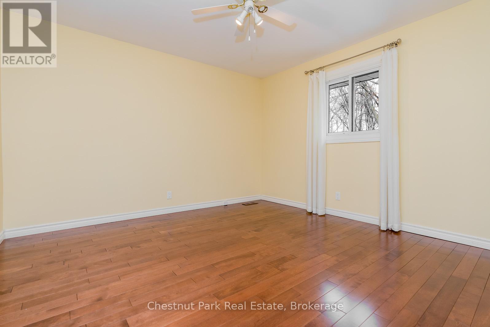 9 Sproule Avenue, Collingwood, Ontario  L9Y 4K8 - Photo 15 - S12078307