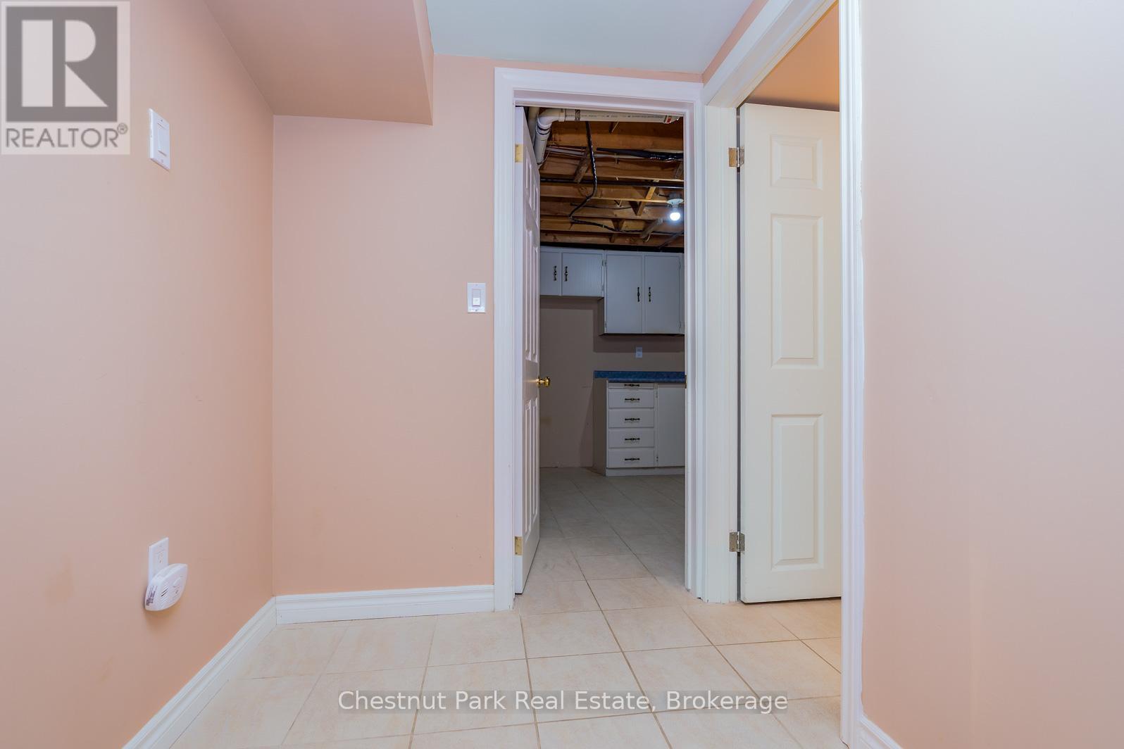9 Sproule Avenue, Collingwood, Ontario  L9Y 4K8 - Photo 19 - S12078307