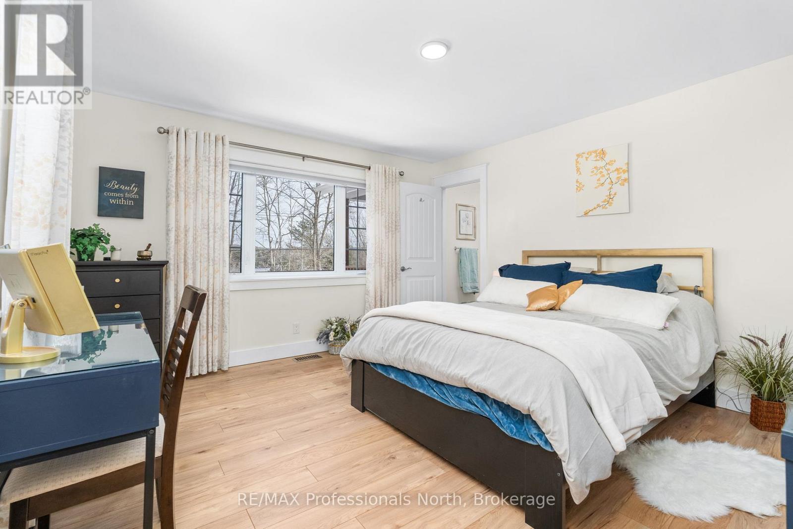 7 Mirror Lake Drive, Muskoka Lakes, Ontario  P0B 1J0 - Photo 19 - X12078287