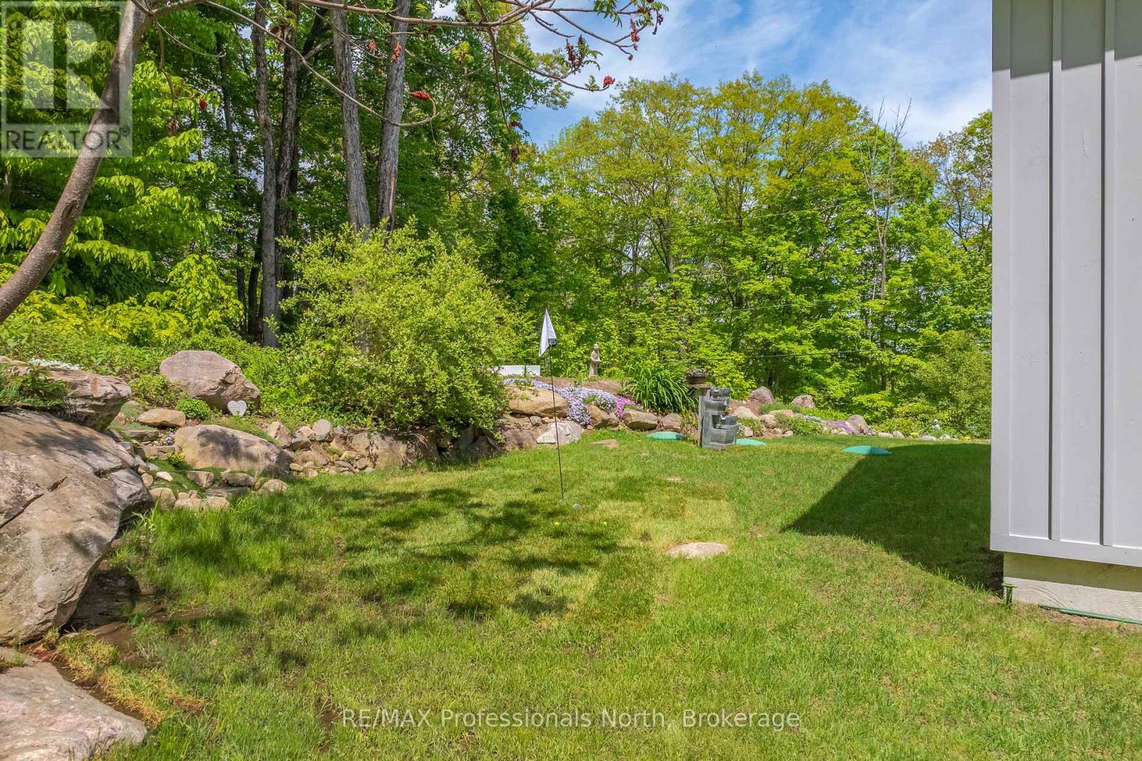 7 Mirror Lake Drive, Muskoka Lakes, Ontario  P0B 1J0 - Photo 37 - X12078287