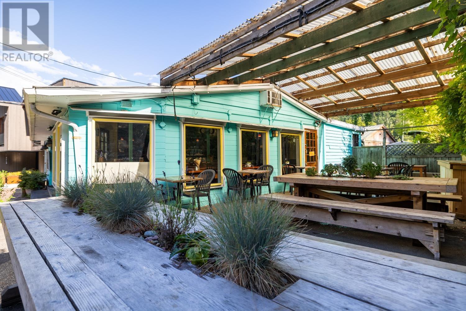 443b Bowen Island Trunk Road, Bowen Island, British Columbia  V0N 1G0 - Photo 9 - R2989463