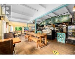 443 BOWEN ISLAND TRUNK ROAD, Bowen Island, British Columbia