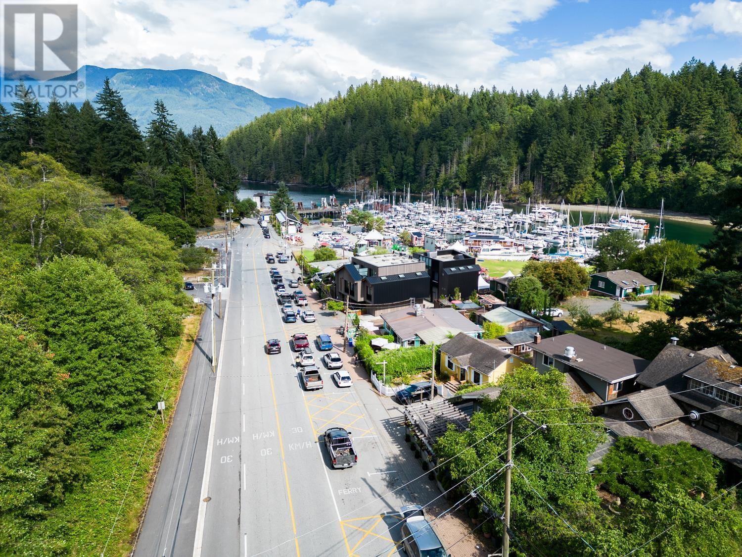 443b Bowen Island Trunk Road, Bowen Island, British Columbia  V0N 1G0 - Photo 4 - C8068363