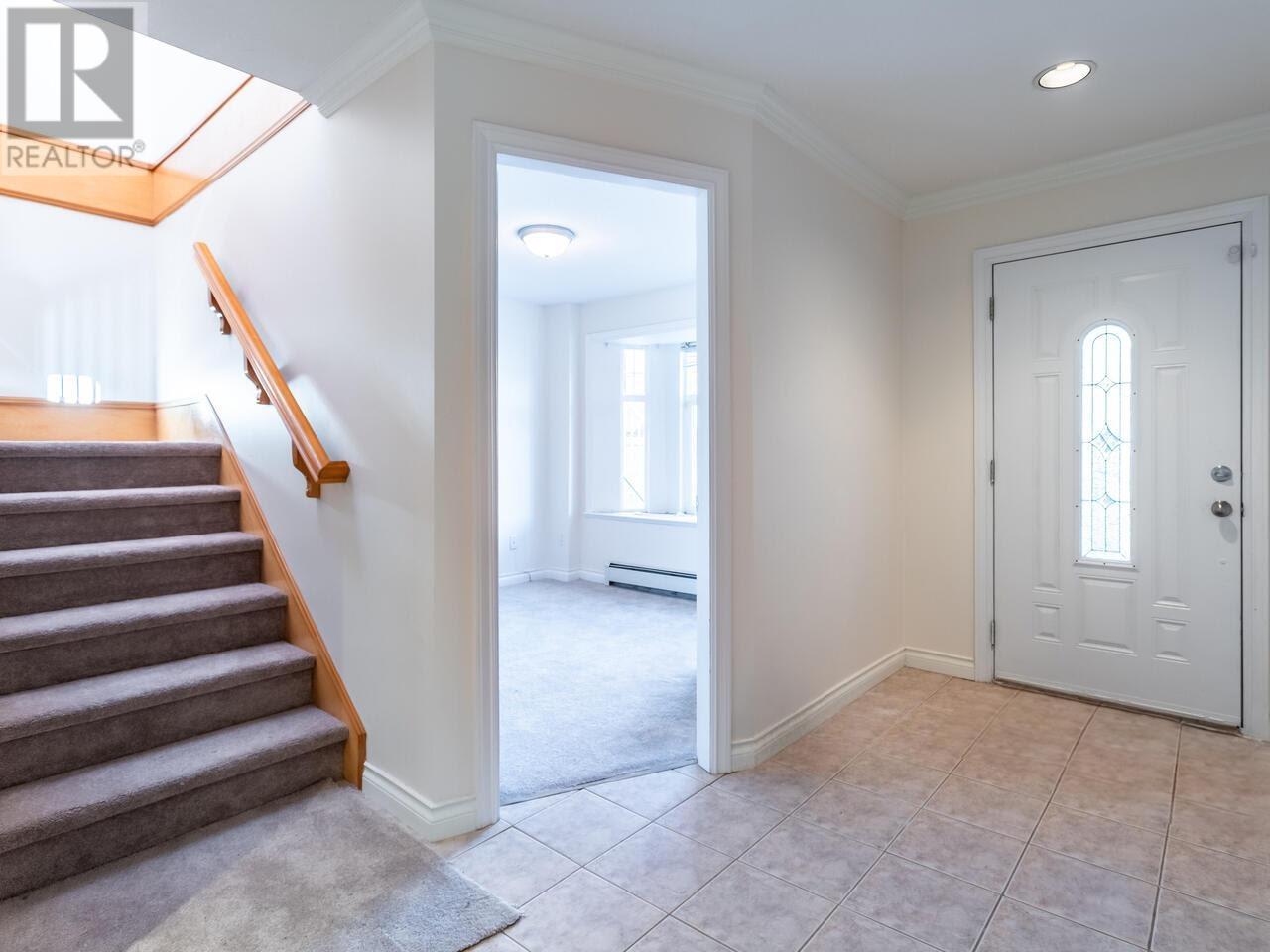 322 Millview Street, Coquitlam, British Columbia  V3K 4W9 - Photo 7 - R2989356