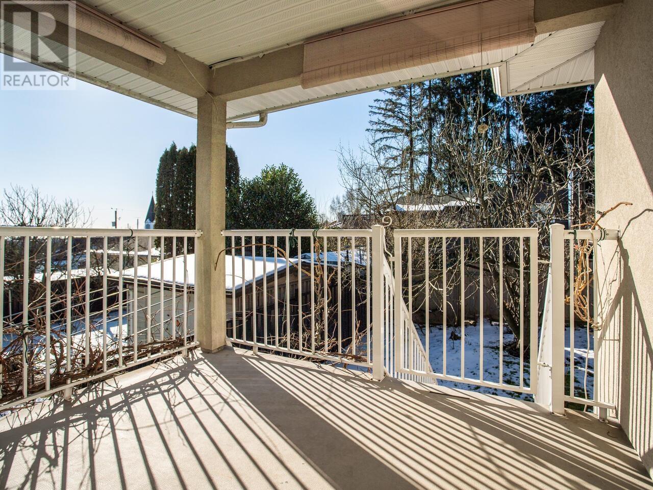 322 Millview Street, Coquitlam, British Columbia  V3K 4W9 - Photo 22 - R2989356