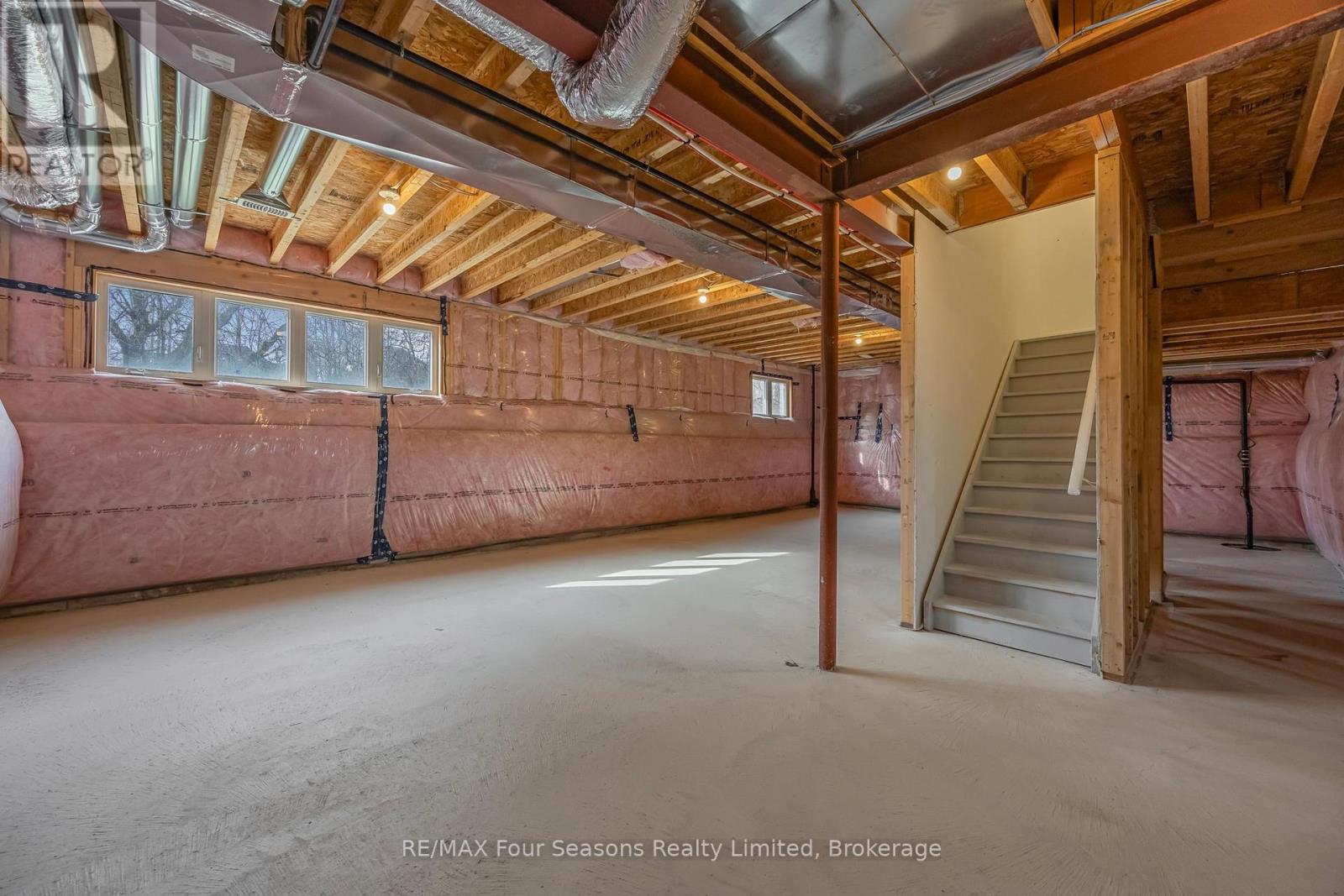 44 Kirby Avenue, Collingwood, Ontario  L9Y 3W8 - Photo 35 - S12078258