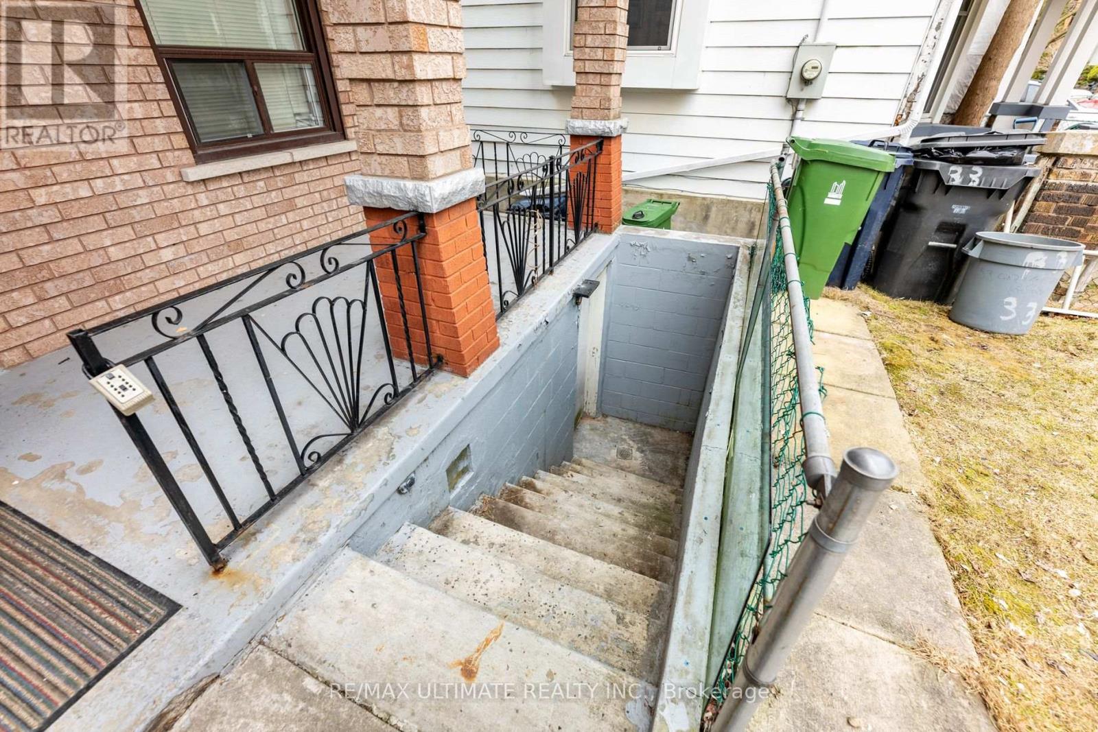 Property at 33 SHANNON STREET image 5