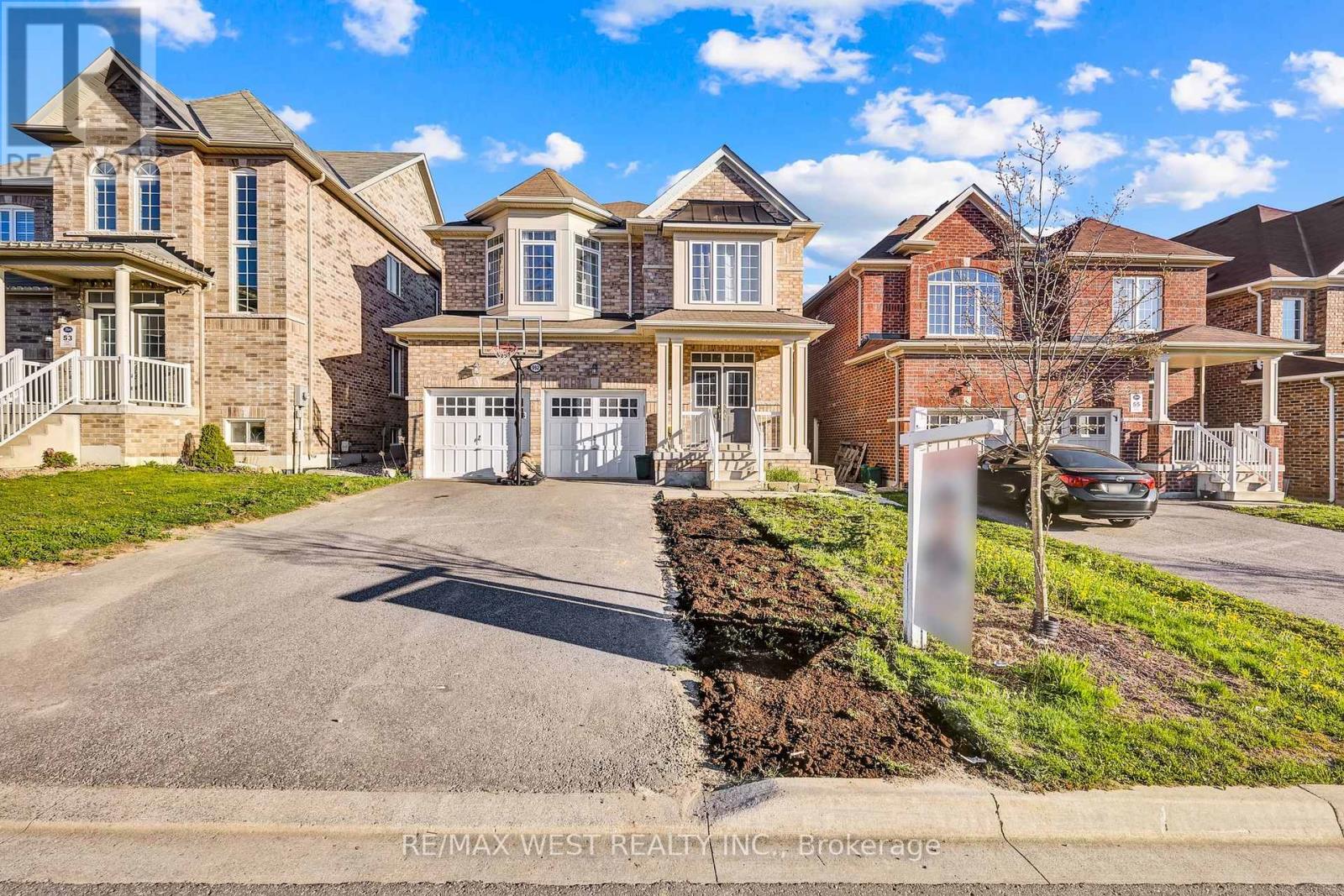 Property at 992 WRENWOOD DRIVE image 2