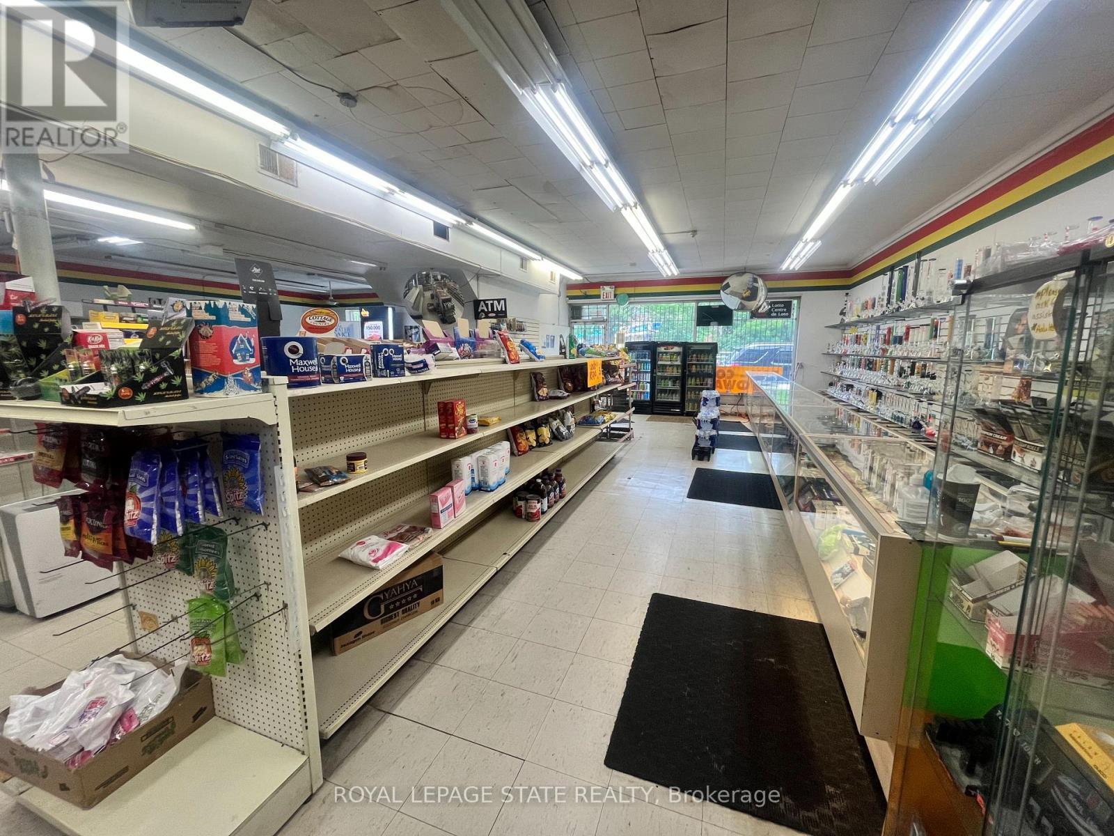 72-74 Main Street W, Grimsby, Ontario  L3M 1R6 - Photo 6 - X12078288