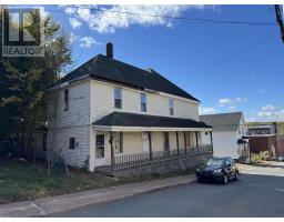 207 MacLean Street