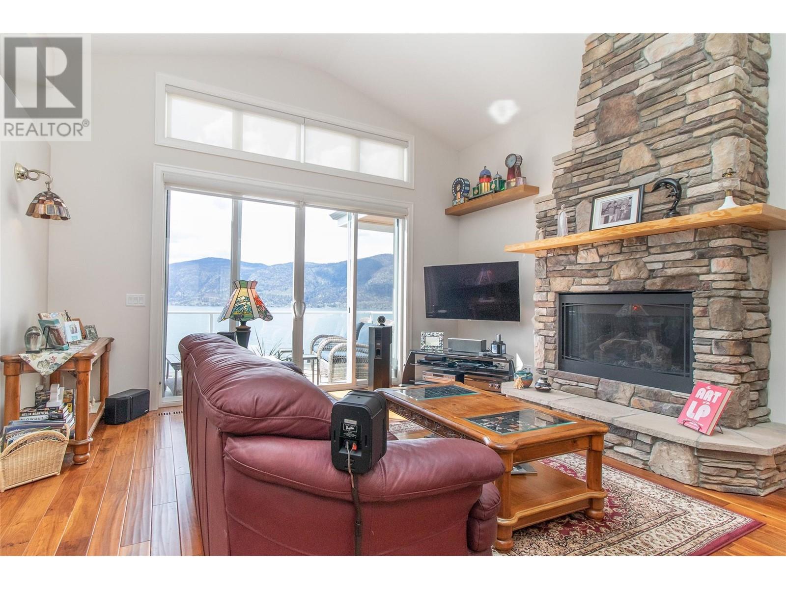 1604 Kimberlite Drive, Lake Country, British Columbia  V4V 2T4 - Photo 6 - 10343018