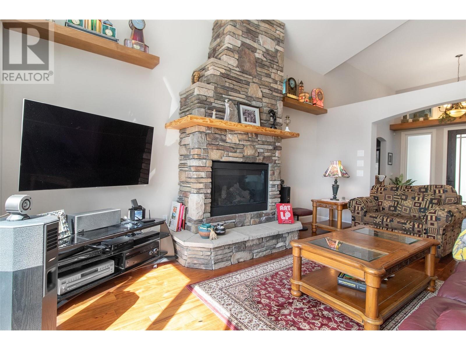 1604 Kimberlite Drive, Lake Country, British Columbia  V4V 2T4 - Photo 8 - 10343018