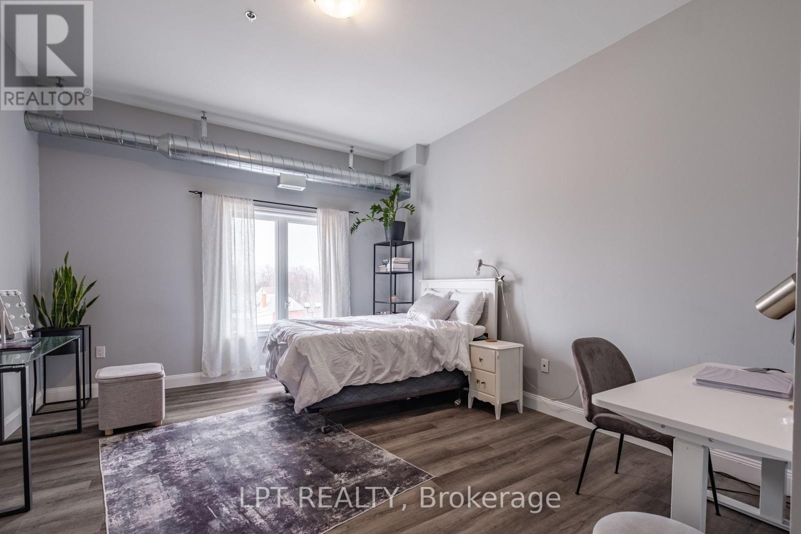 303 - 630 Princess Street, Kingston (Central City East), Ontario  K7L 1E3 - Photo 13 - X12078414