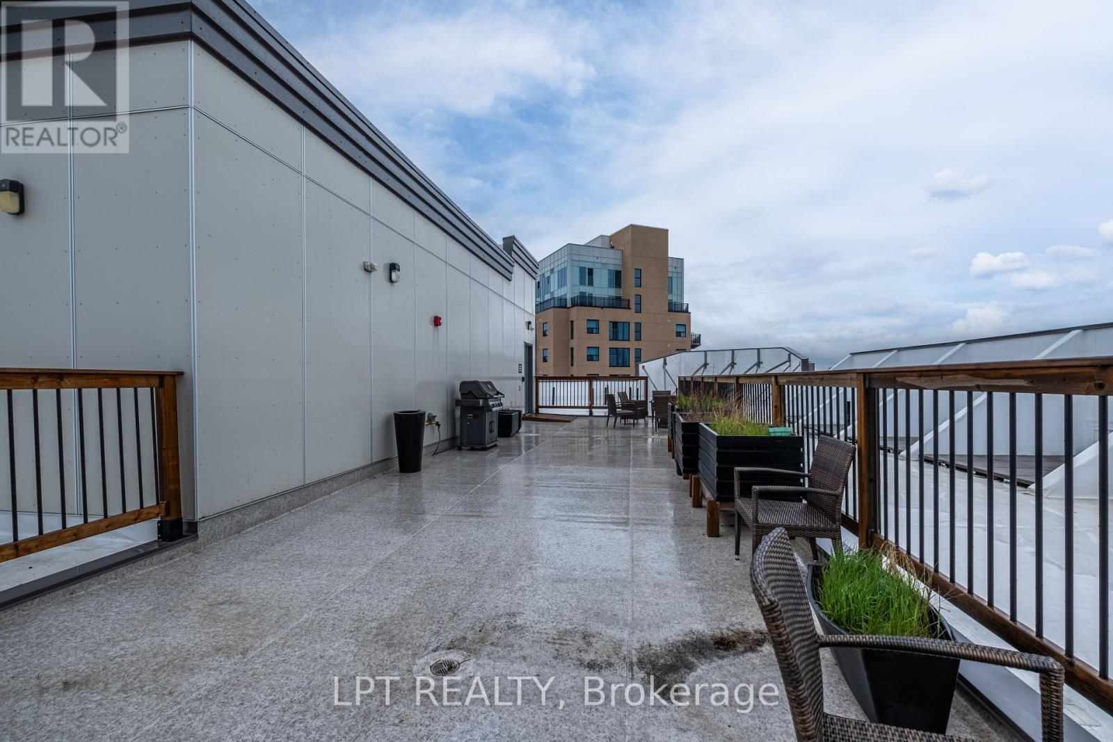 303 - 630 Princess Street, Kingston (Central City East), Ontario  K7L 1E3 - Photo 18 - X12078414