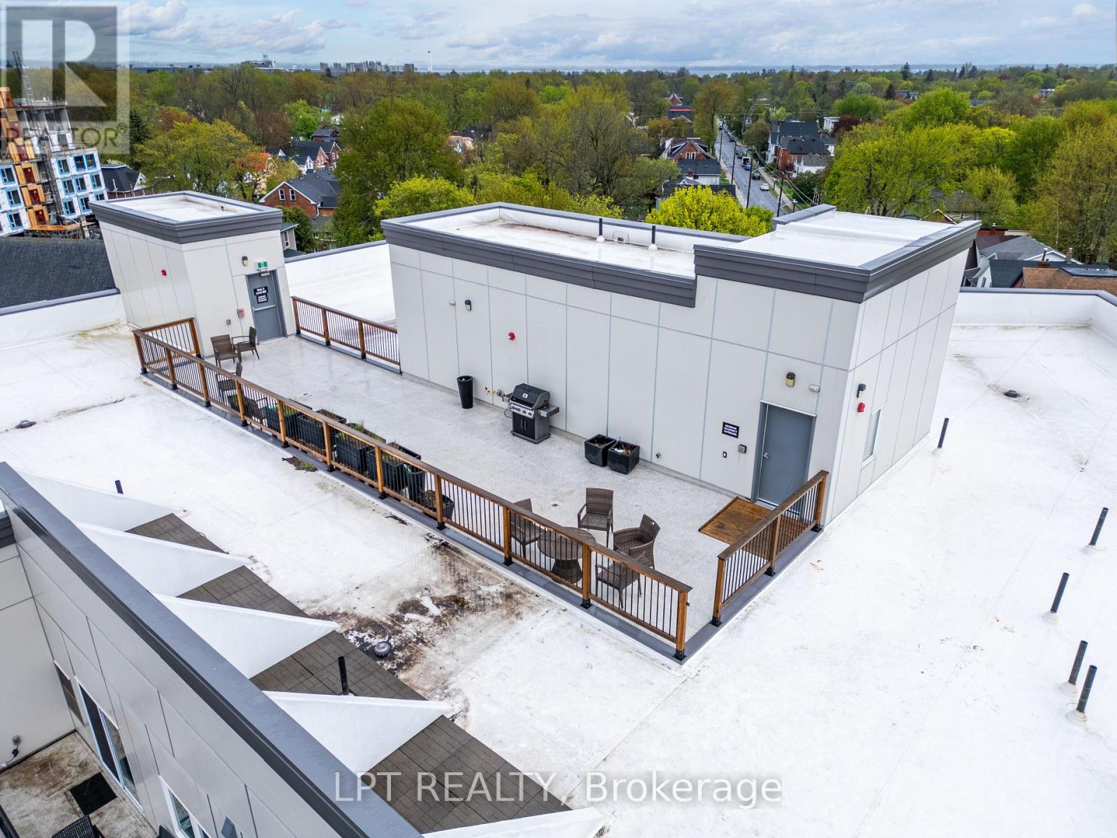 303 - 630 Princess Street, Kingston (Central City East), Ontario  K7L 1E3 - Photo 21 - X12078414