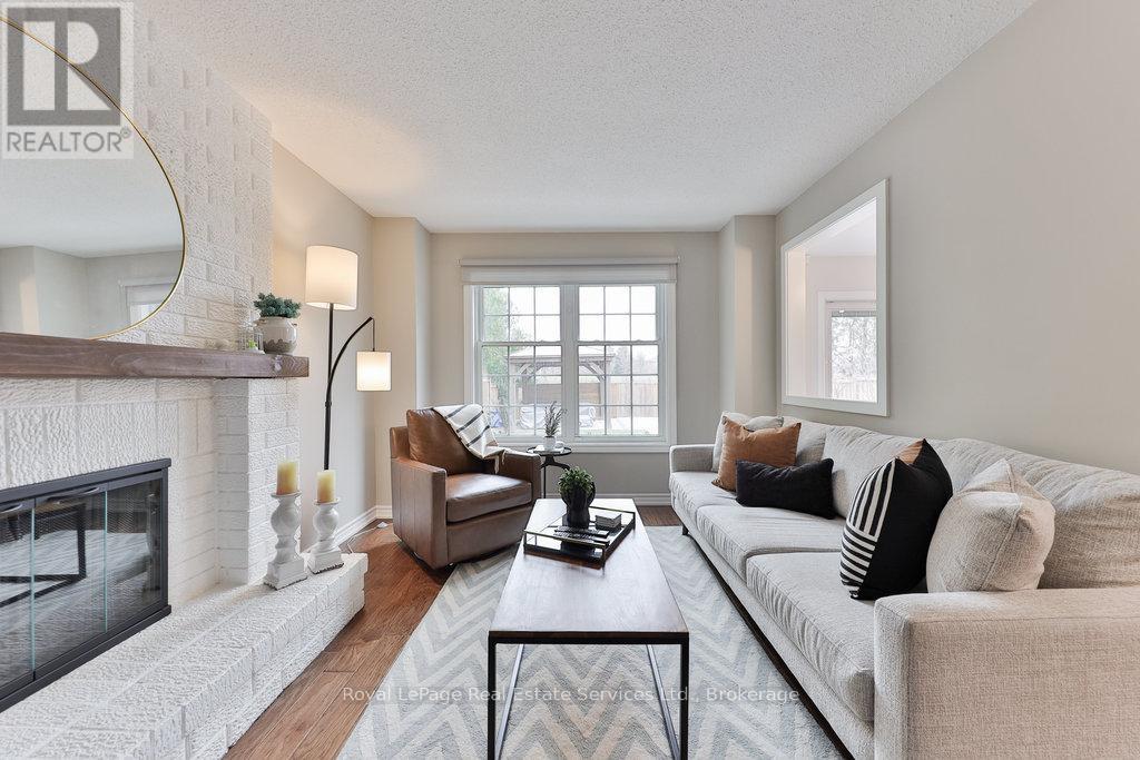 1531 Stoneybrook Trail, Oakville, Ontario  L6M 2R4 - Photo 16 - W12078393