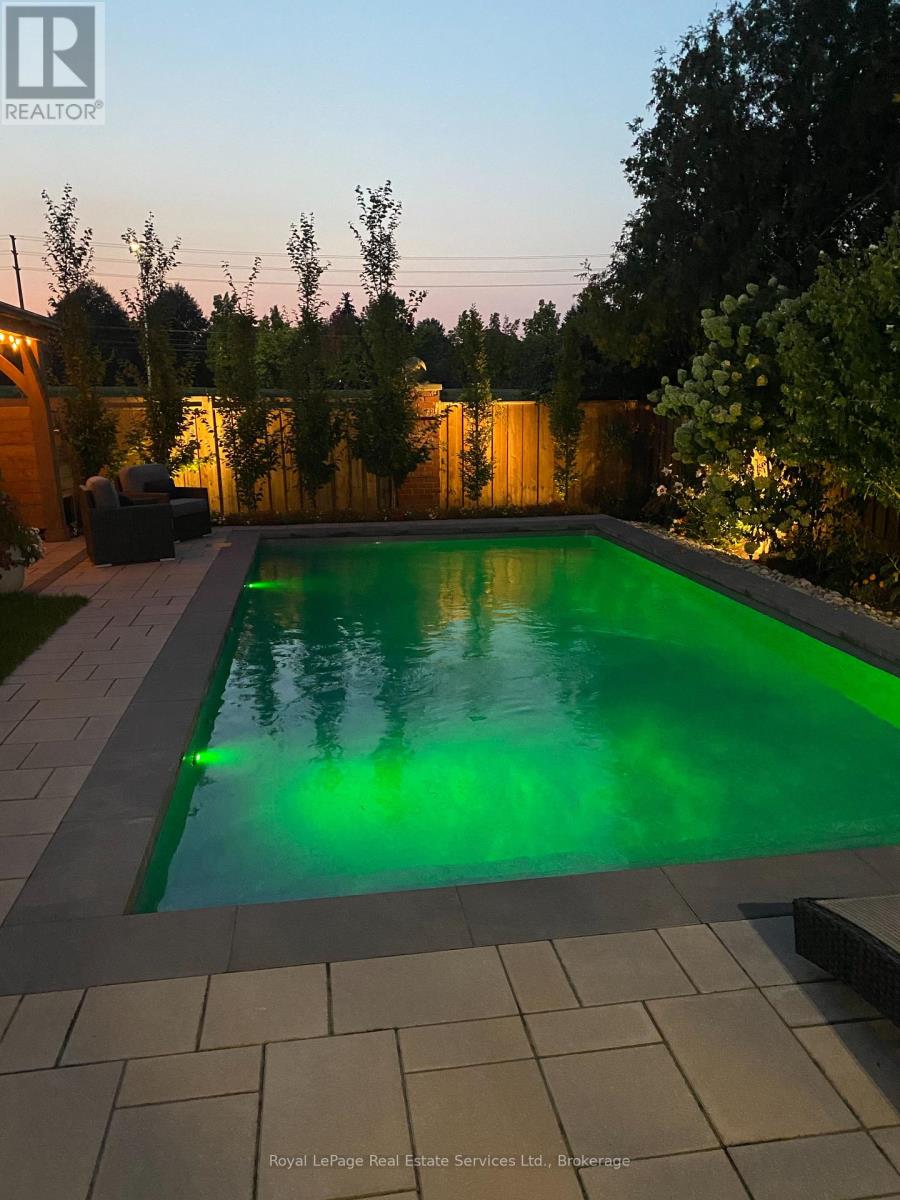 1531 Stoneybrook Trail, Oakville, Ontario  L6M 2R4 - Photo 40 - W12078393