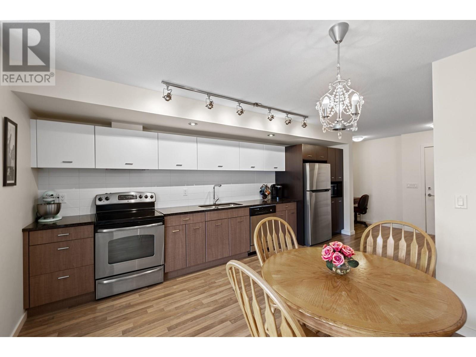 Property at 547 Yates Road Unit# 406 image 4