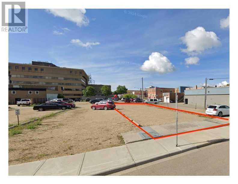 Property at 4927 53 Street image 1