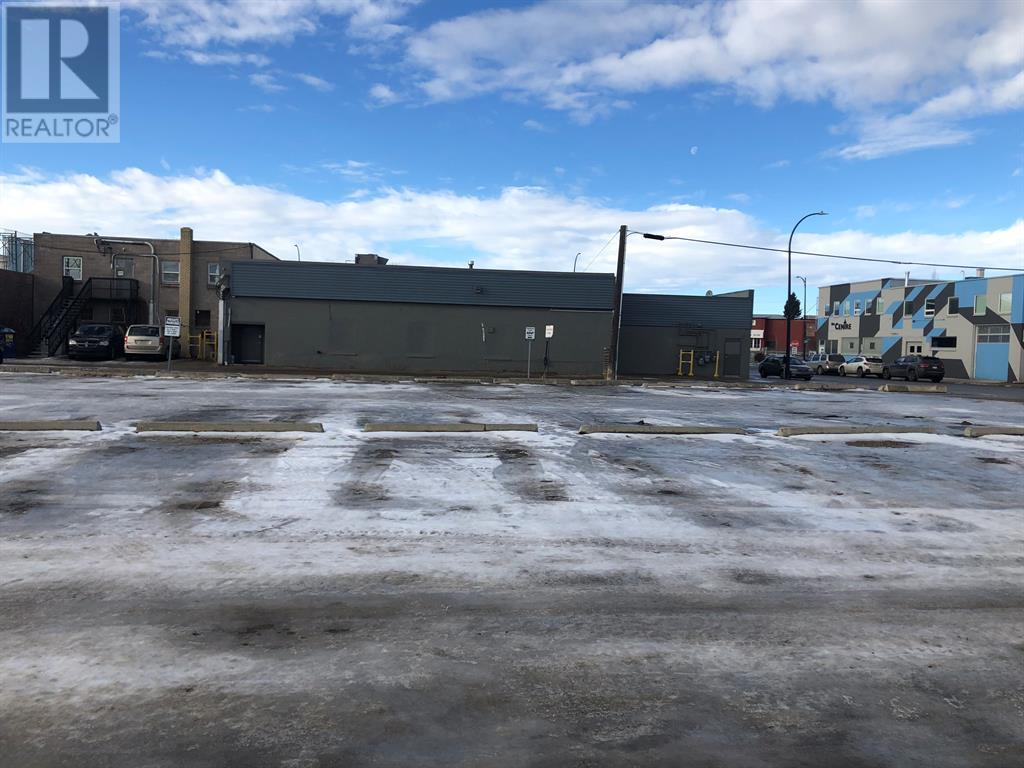 Property at 4927 53 Street image 3