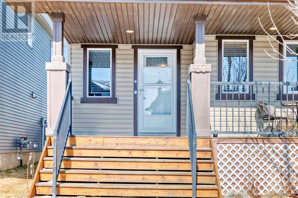 Property at 97 Evansford Circle NW image 2
