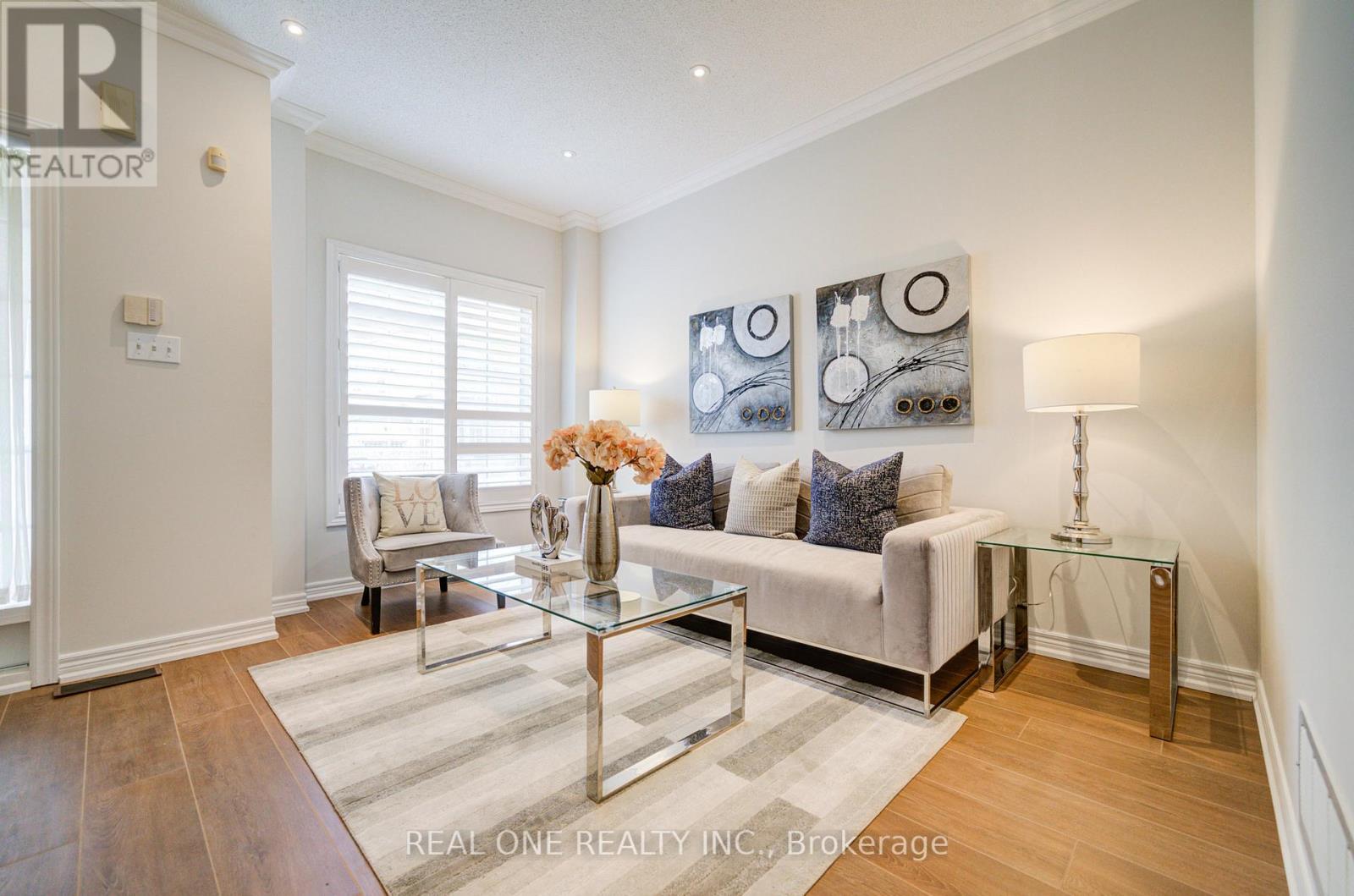 Property at 5 BERRINGER STREET image 3