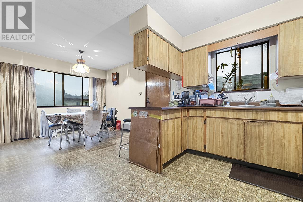 Listing Picture 5 of 17 : 1710 ISLAND AVENUE, Vancouver / 溫哥華 - 魯藝地產 Yvonne Lu Group - MLS Medallion Club Member