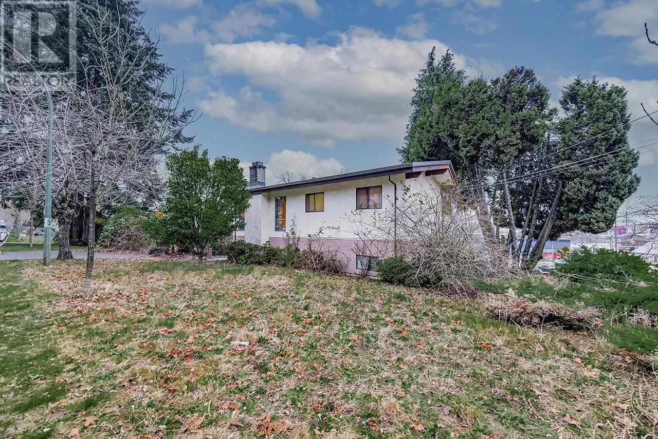 Listing Picture 13 of 17 : 1710 ISLAND AVENUE, Vancouver / 溫哥華 - 魯藝地產 Yvonne Lu Group - MLS Medallion Club Member