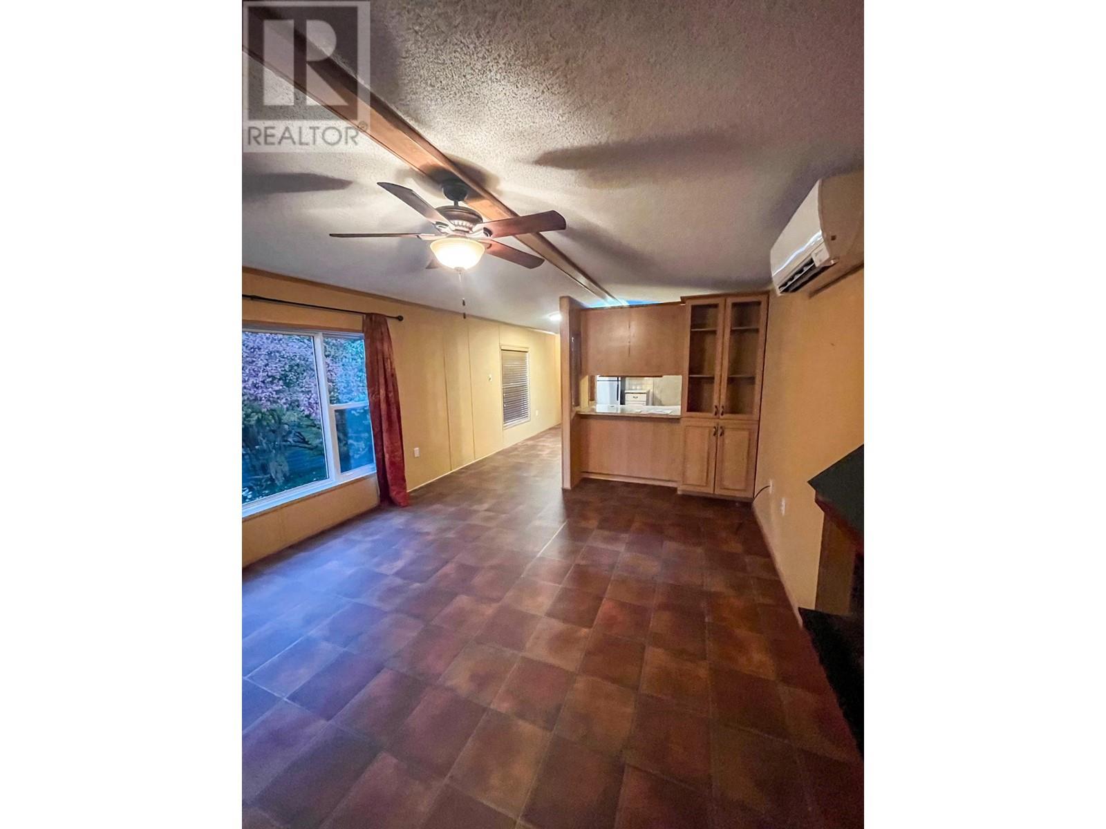 7126 3a Highway Unit# 32, Nelson, British Columbia  V1L 6S3 - Photo 5 - 10342337