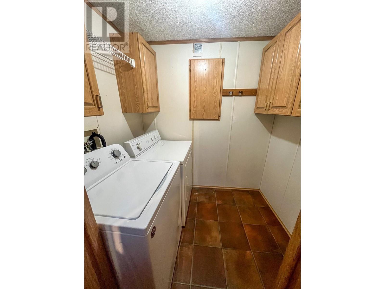 7126 3a Highway Unit# 32, Nelson, British Columbia  V1L 6S3 - Photo 22 - 10342337