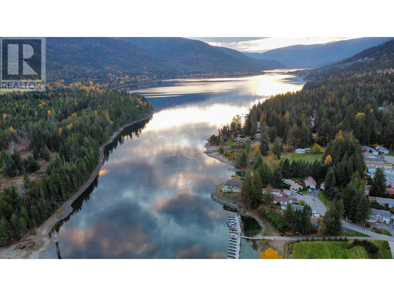7126 3a Highway Unit# 32, Nelson, British Columbia  V1L 6S3 - Photo 27 - 10342337