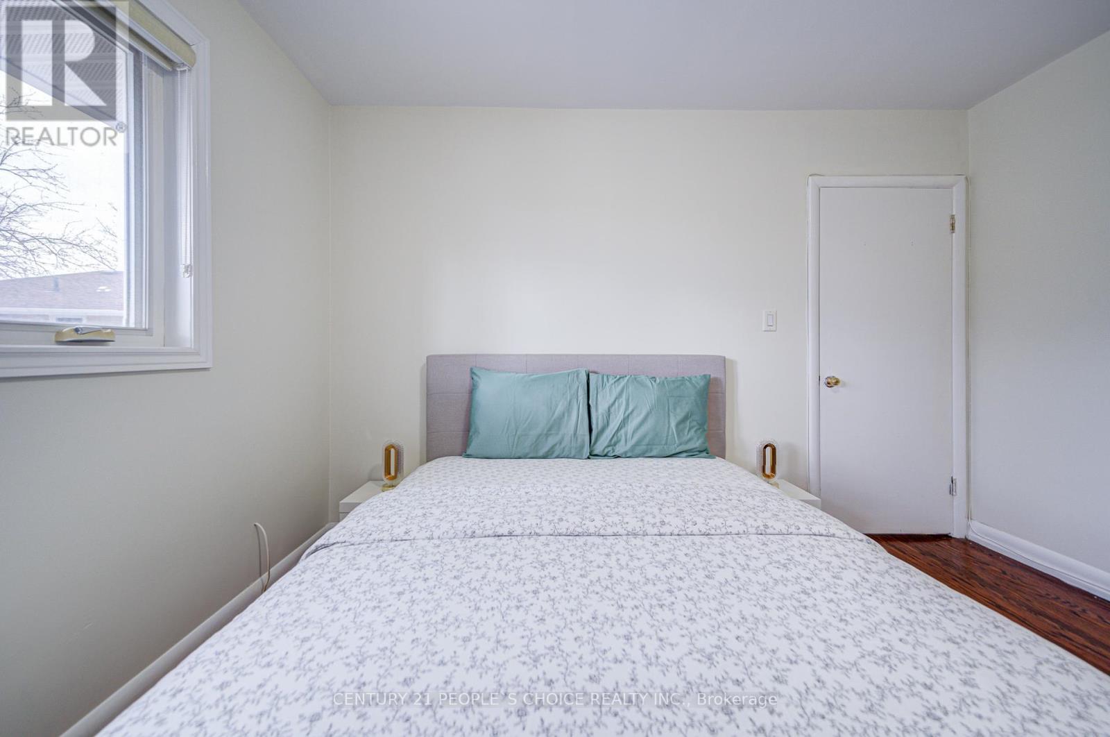 5469 Randolph Crescent, Burlington, Ontario  L7L 3C4 - Photo 23 - W12078382