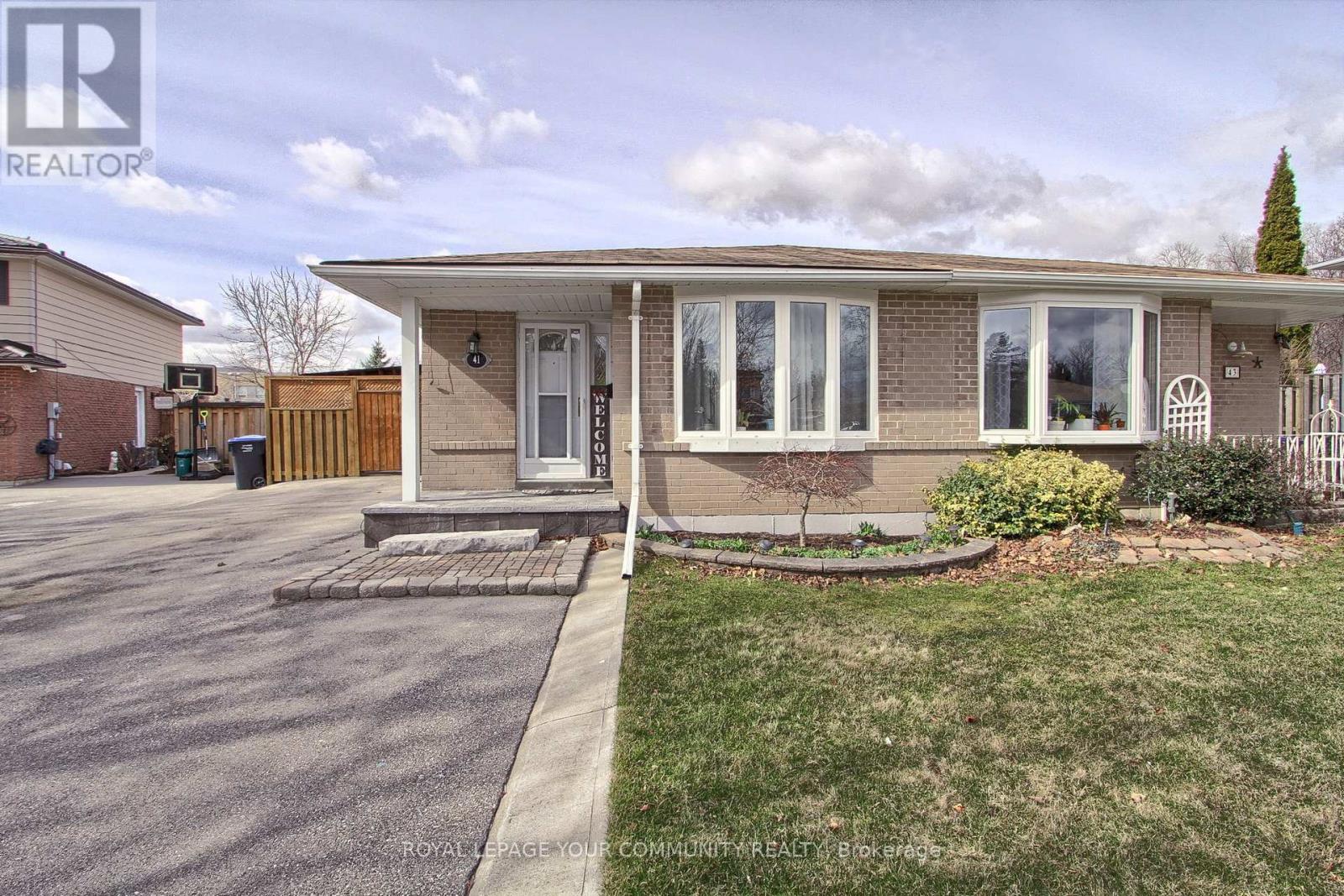 41 MANDARIN CRESCENT W, Brampton, Ontario