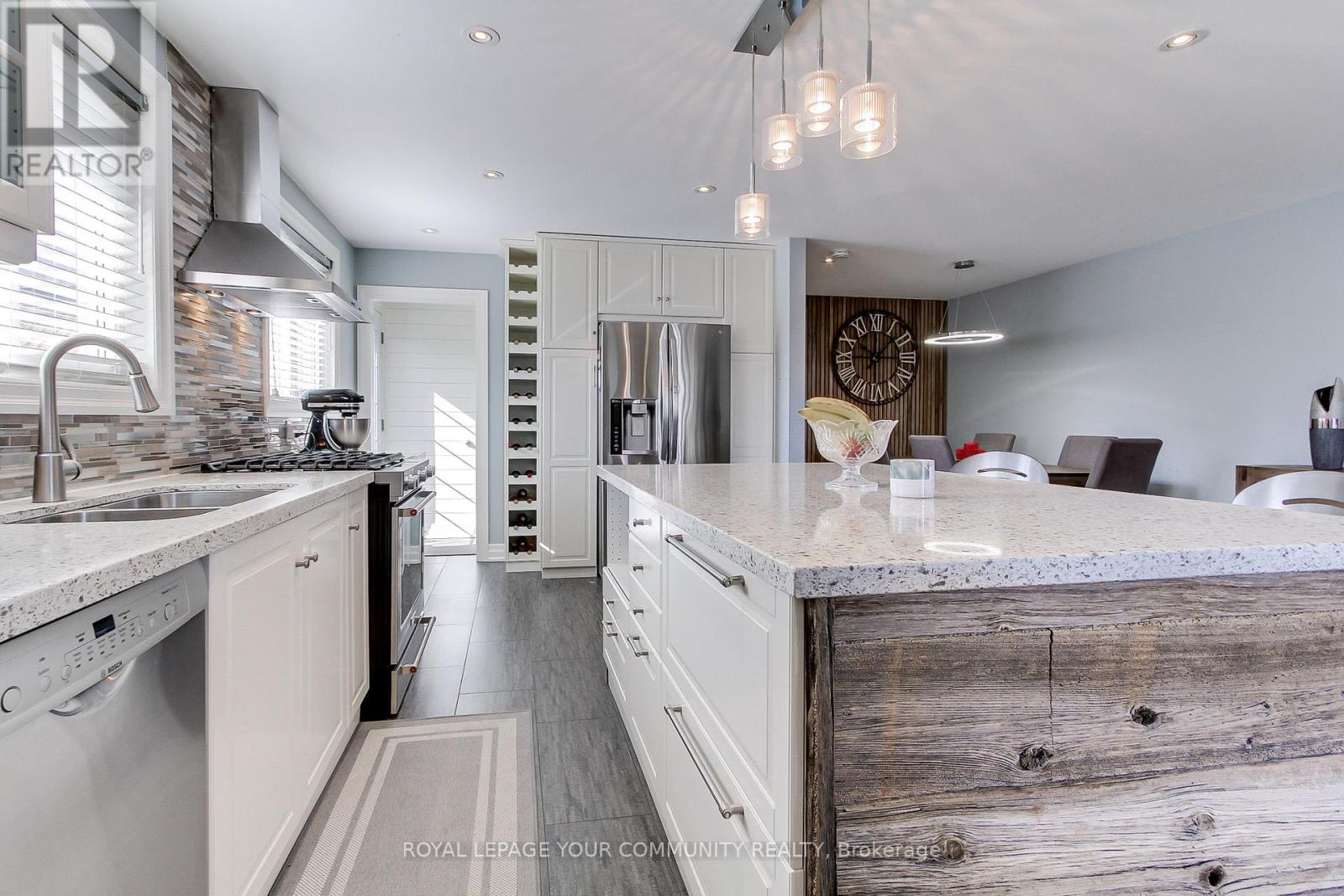 41 Mandarin Crescent W, Brampton (Central Park), Ontario  L6S 2S2 - Photo 13 - W12078426