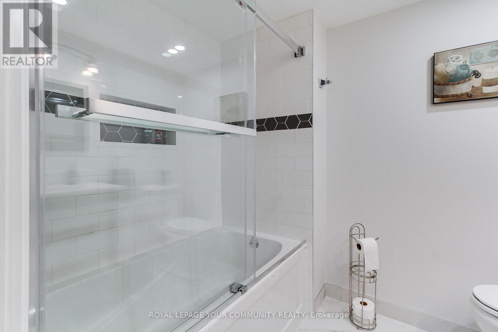 41 Mandarin Crescent W, Brampton (Central Park), Ontario  L6S 2S2 - Photo 41 - W12078426