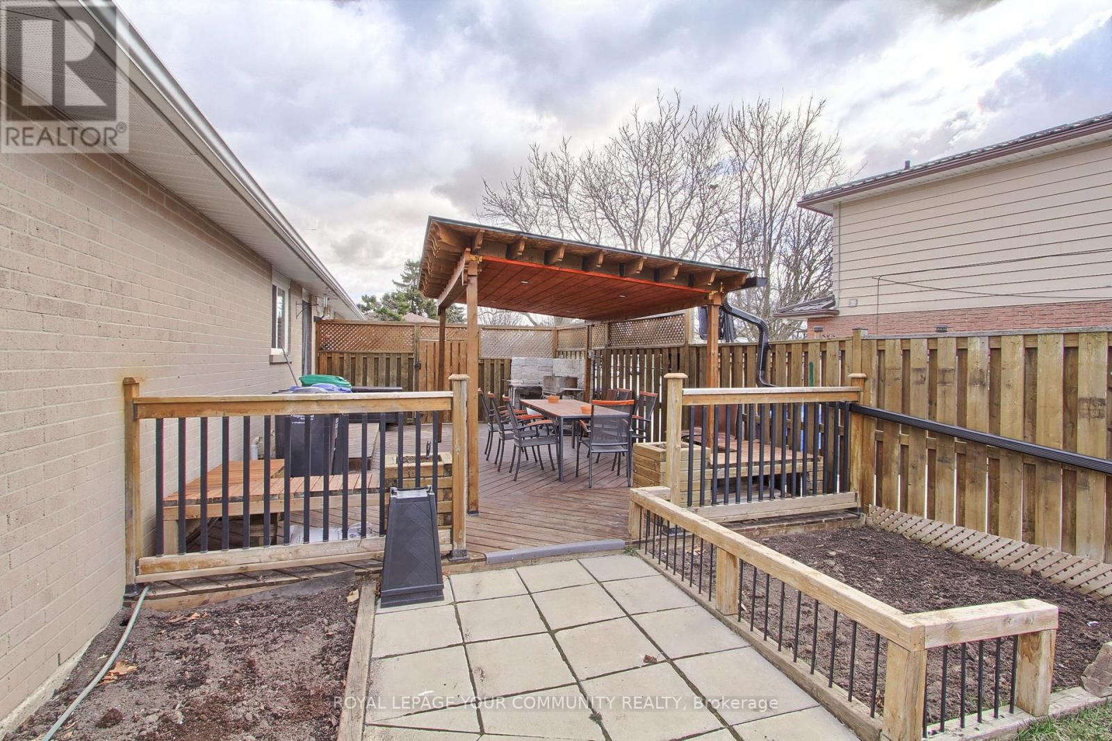 41 Mandarin Crescent W, Brampton (Central Park), Ontario  L6S 2S2 - Photo 45 - W12078426