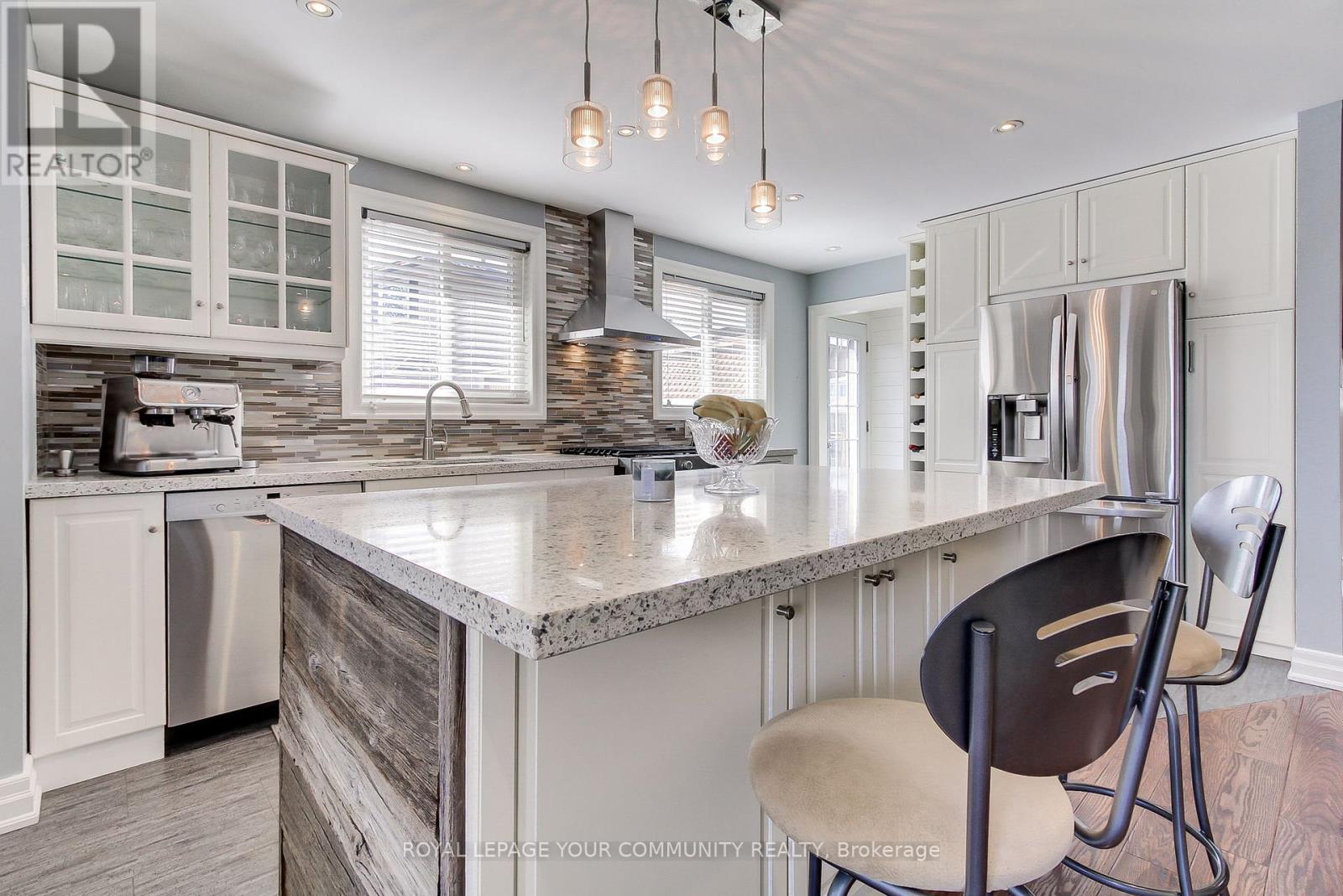 41 Mandarin Crescent W, Brampton (Central Park), Ontario  L6S 2S2 - Photo 8 - W12078426