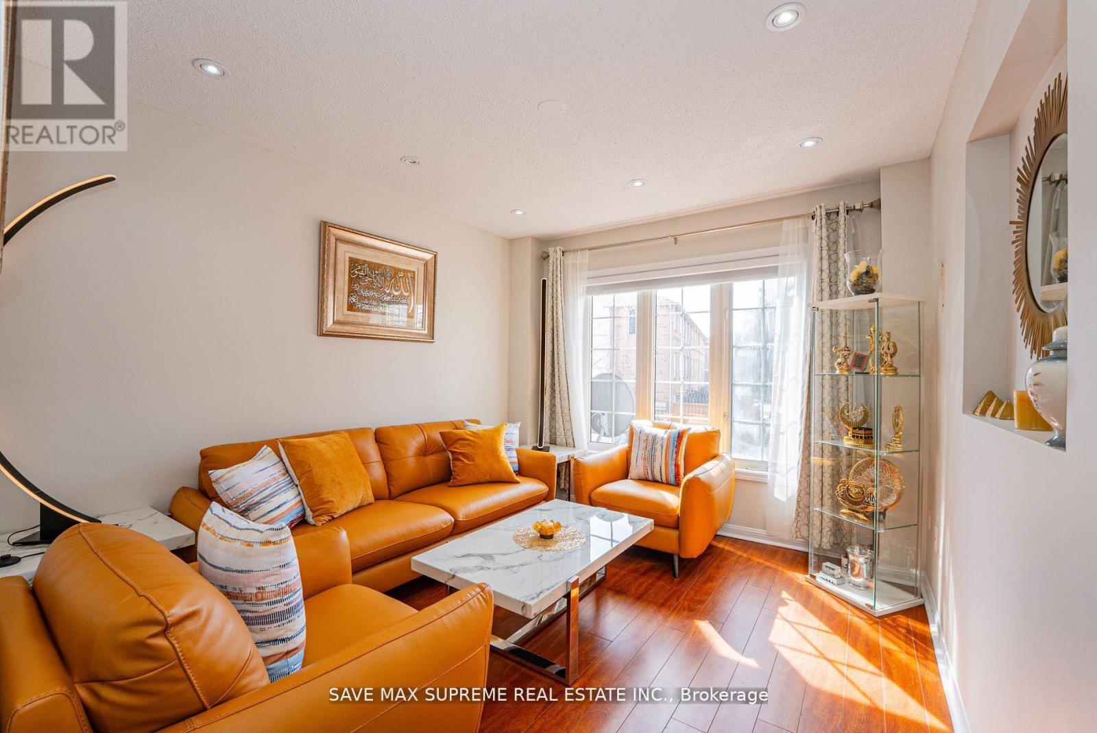 65 - 2 Clay Brick Court, Brampton, Ontario  L6V 4M7 - Photo 7 - W12078461