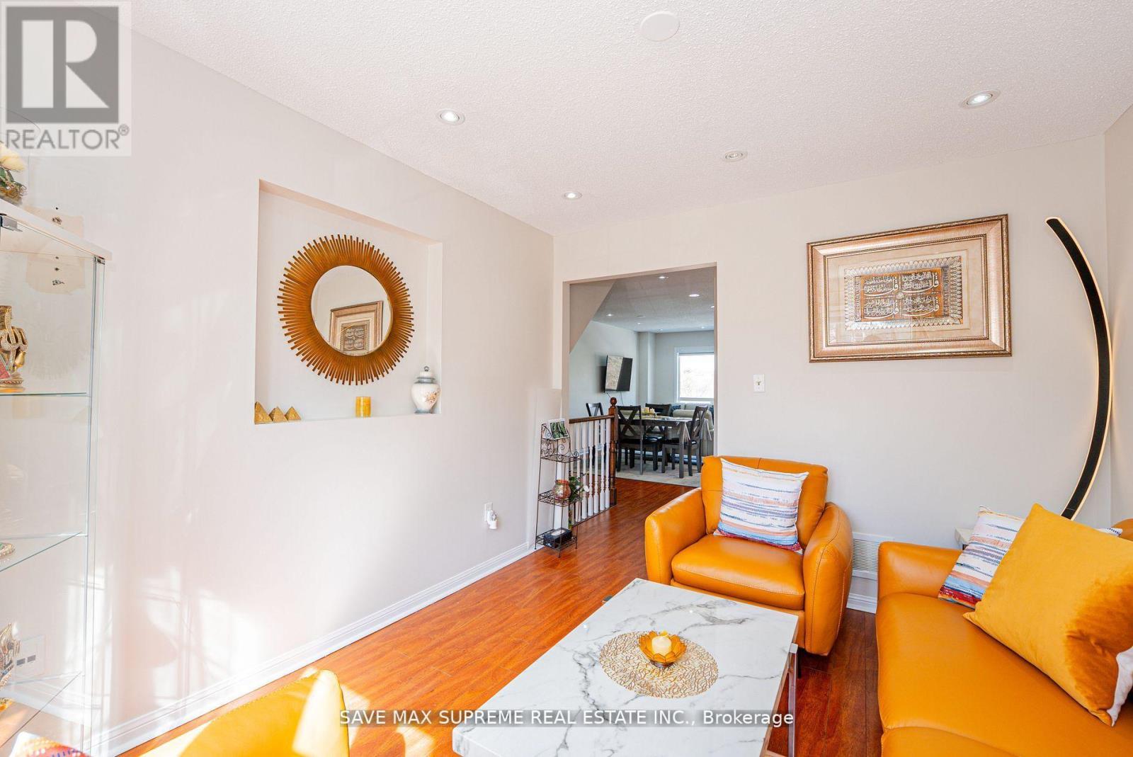 65 - 2 Clay Brick Court, Brampton, Ontario  L6V 4M7 - Photo 9 - W12078461