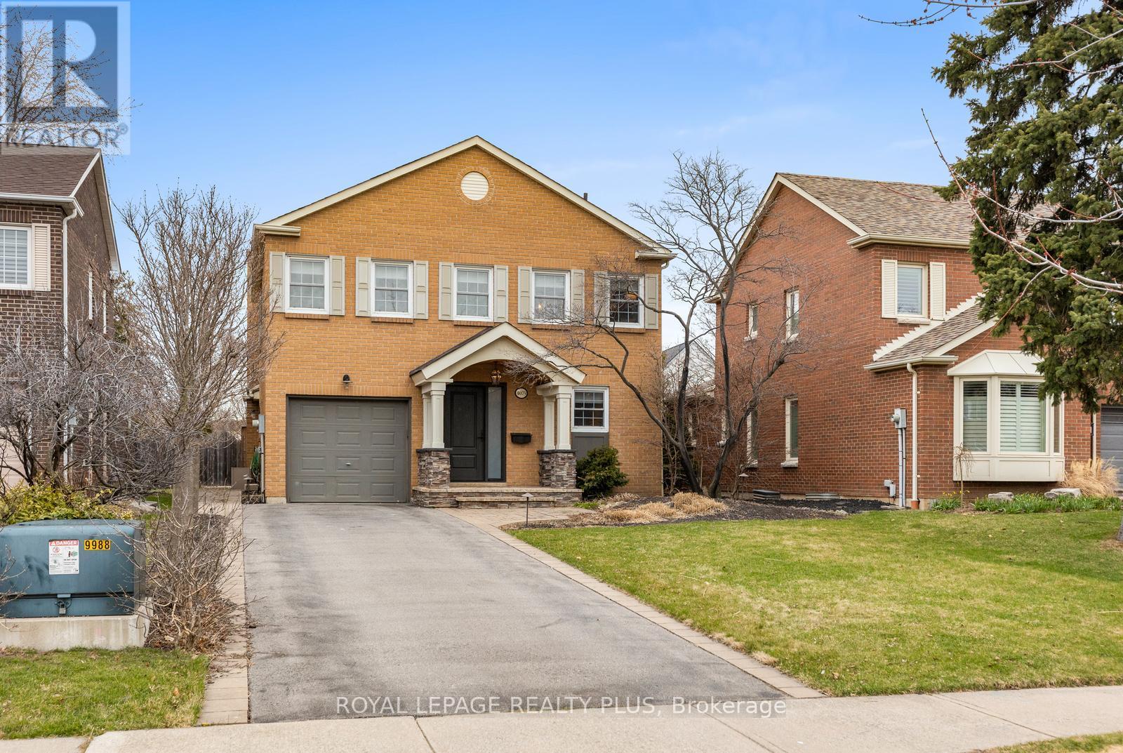 Property at 4079 TREETOP CRESCENT image 3
