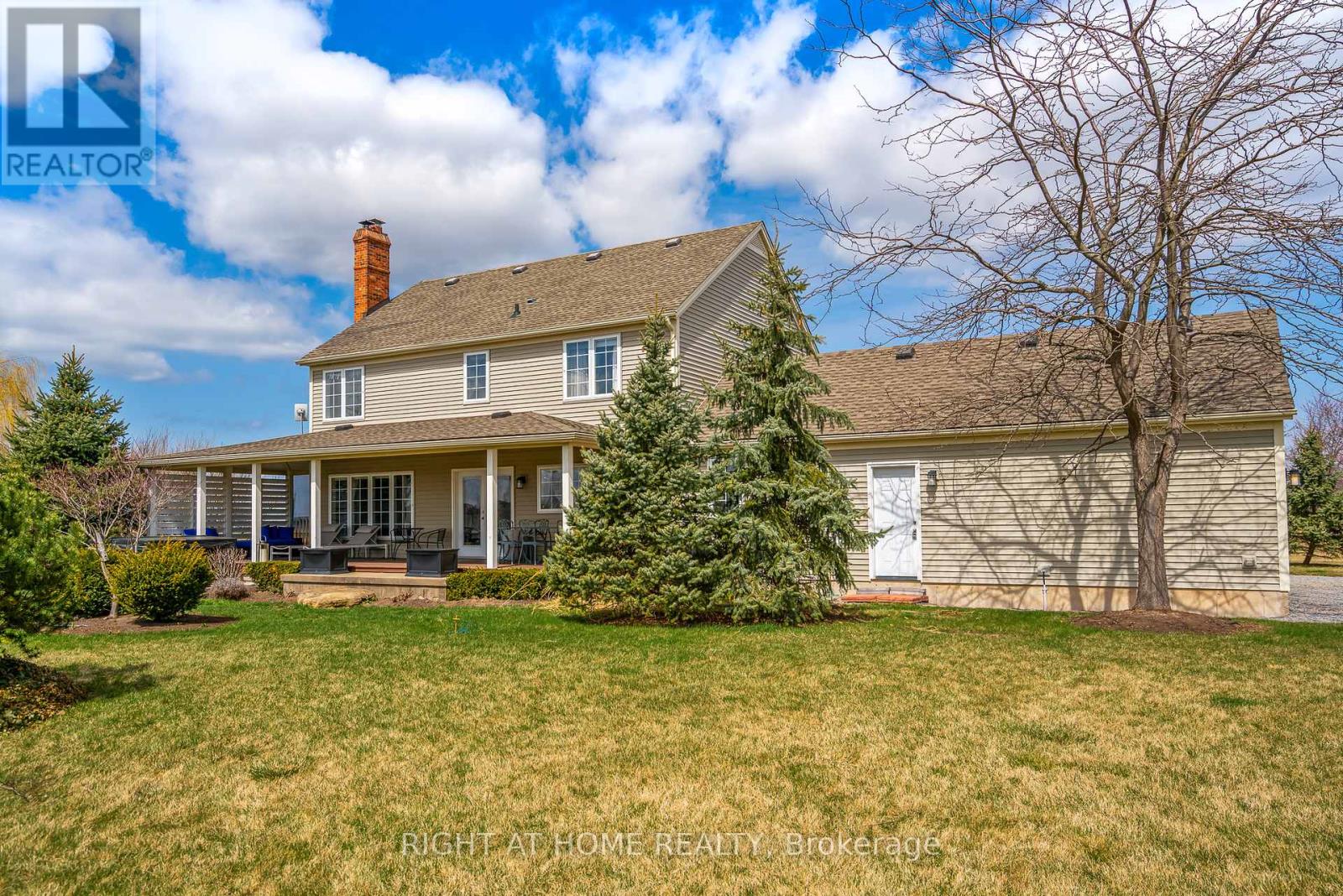 501 Line 7 Road, Niagara-On-The-Lake, Ontario  L0S 1J0 - Photo 8 - X12078378
