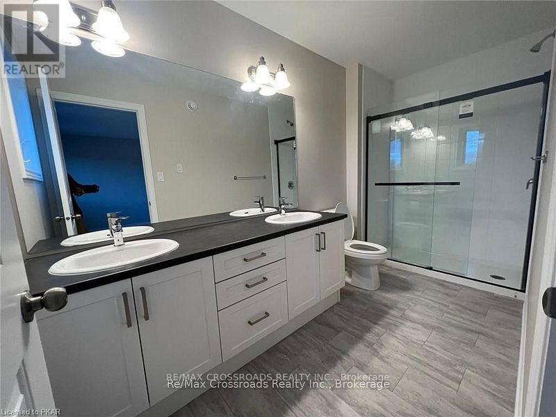 214 Heritage Park Drive, Greater Napanee, Ontario  K7R 3Y1 - Photo 11 - X12078451