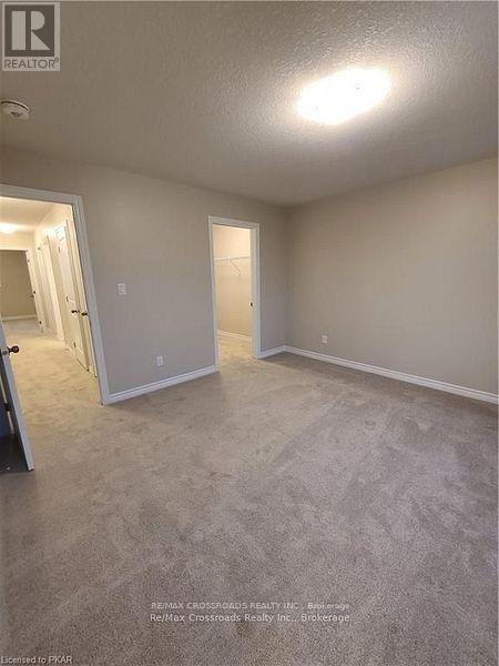214 Heritage Park Drive, Greater Napanee, Ontario  K7R 3Y1 - Photo 13 - X12078451