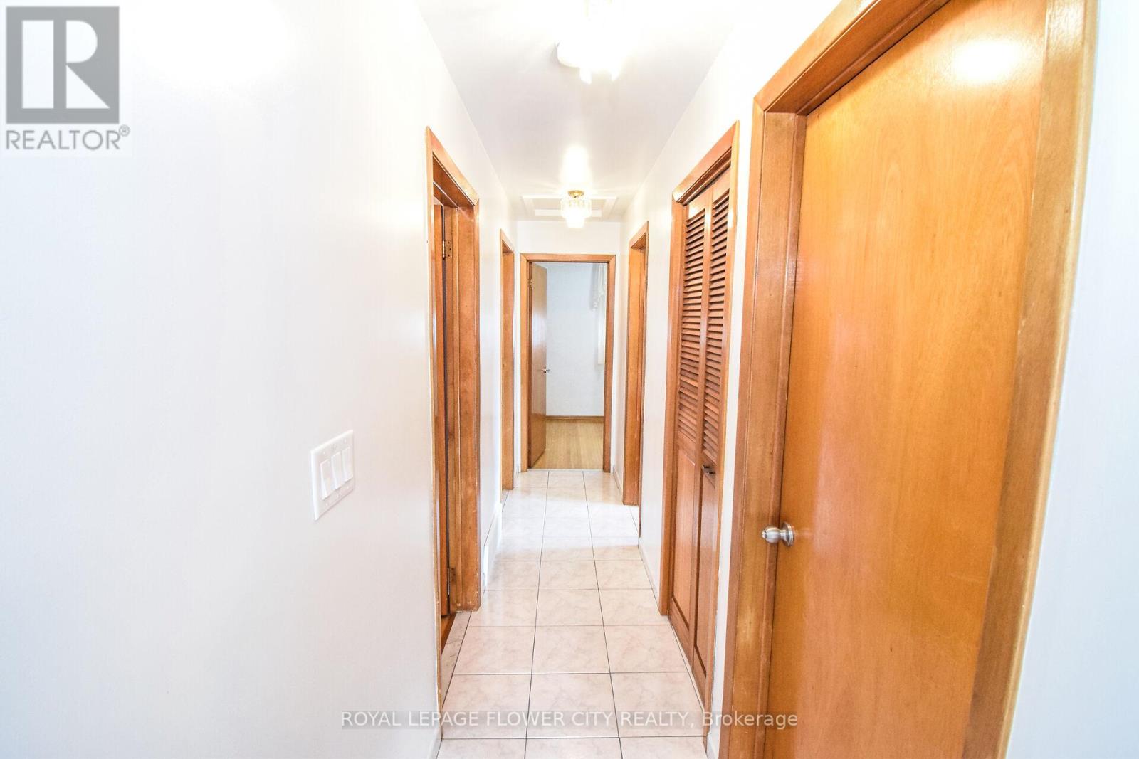43 Mary Street, Fort Erie, Ontario  L2A 4A4 - Photo 13 - X12078492