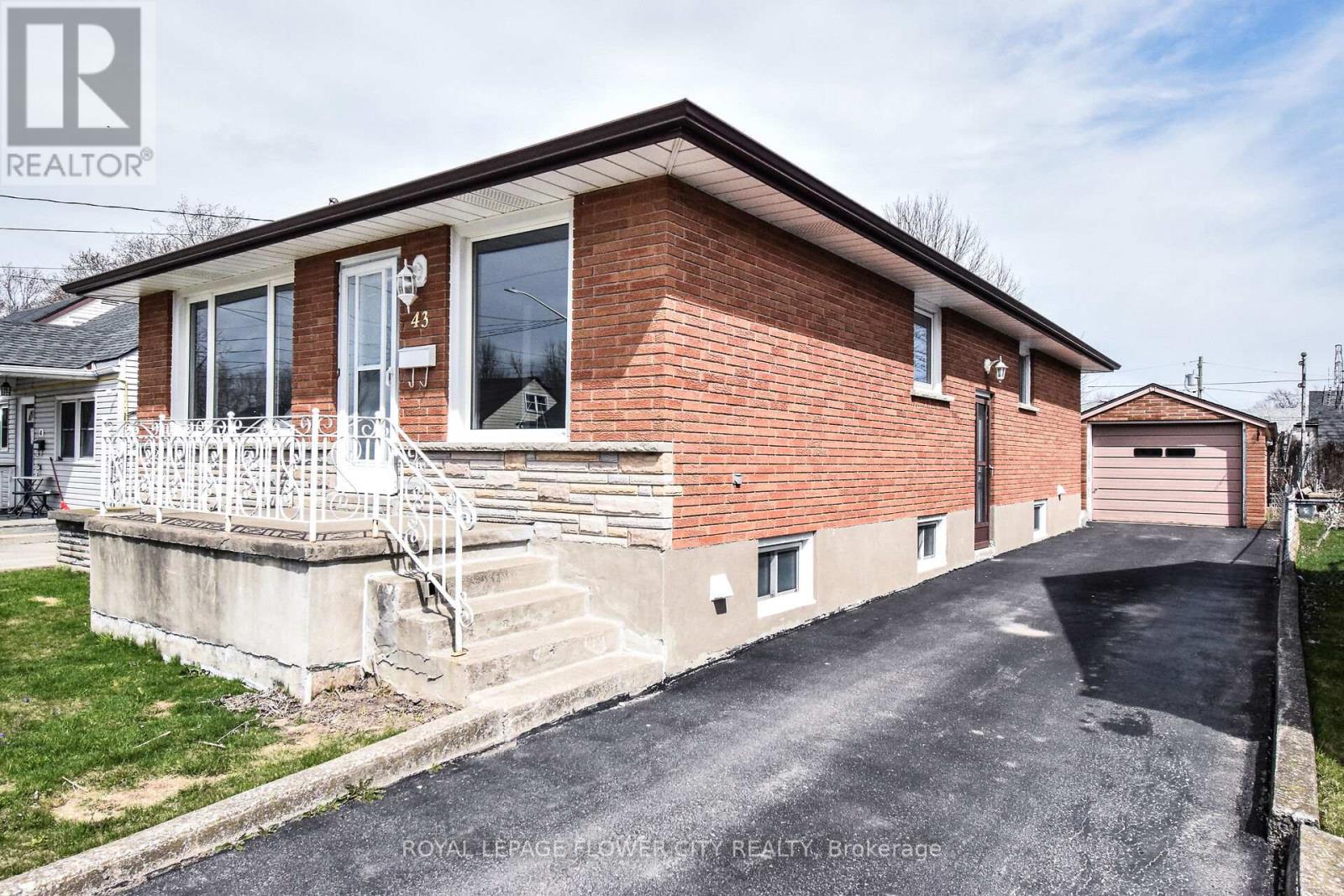 Property at 43 MARY STREET image 3