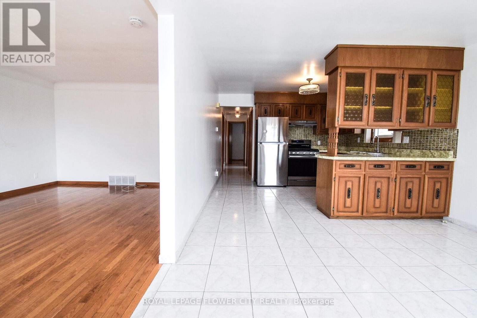 Property at 43 MARY STREET image 4