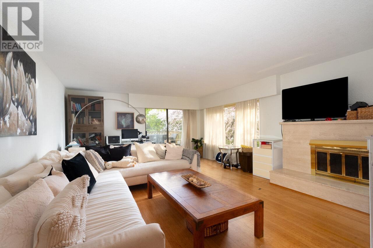 Property at 1296 INGLEWOOD AVENUE image 4