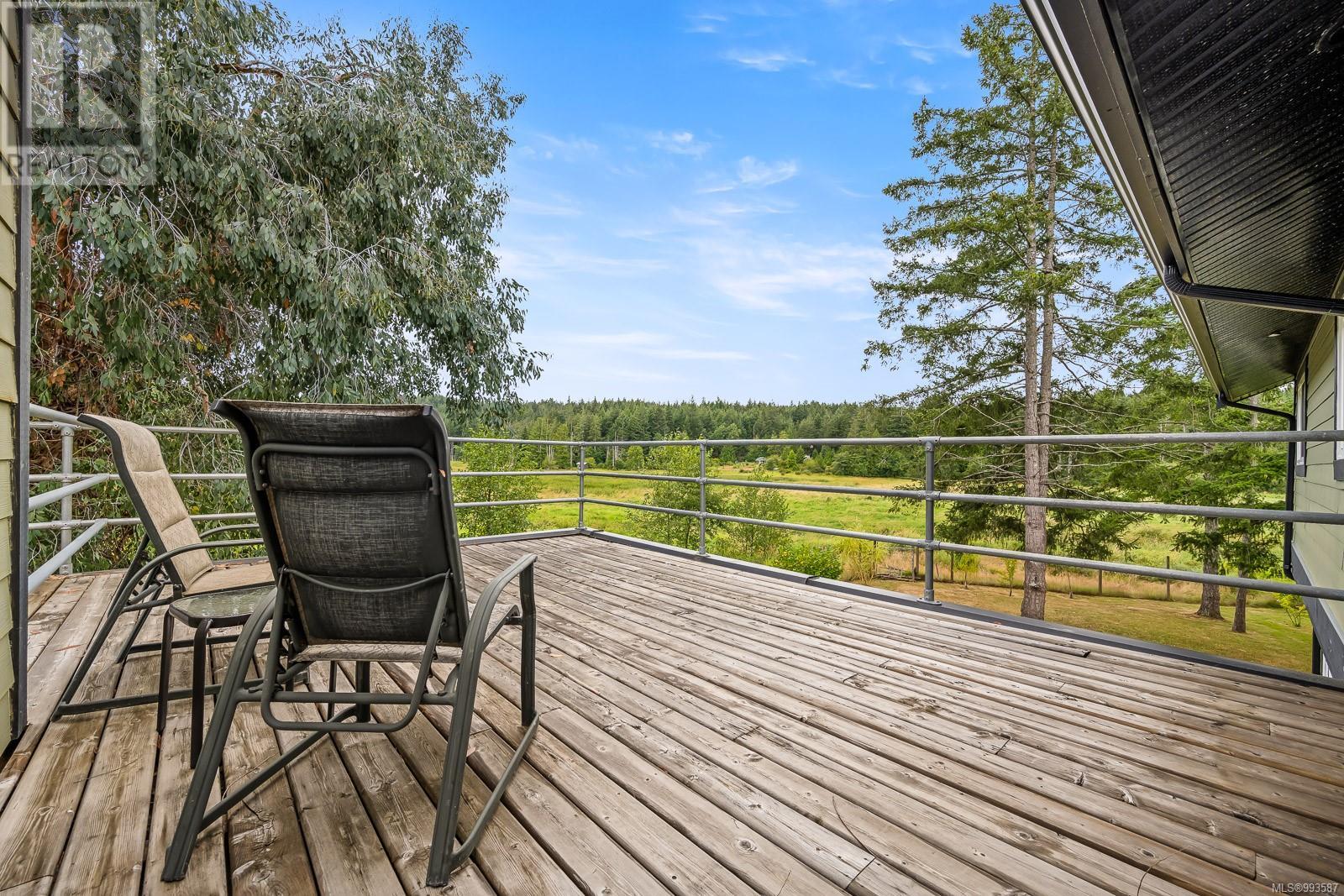Property at 4101 Beaver Dr image 3