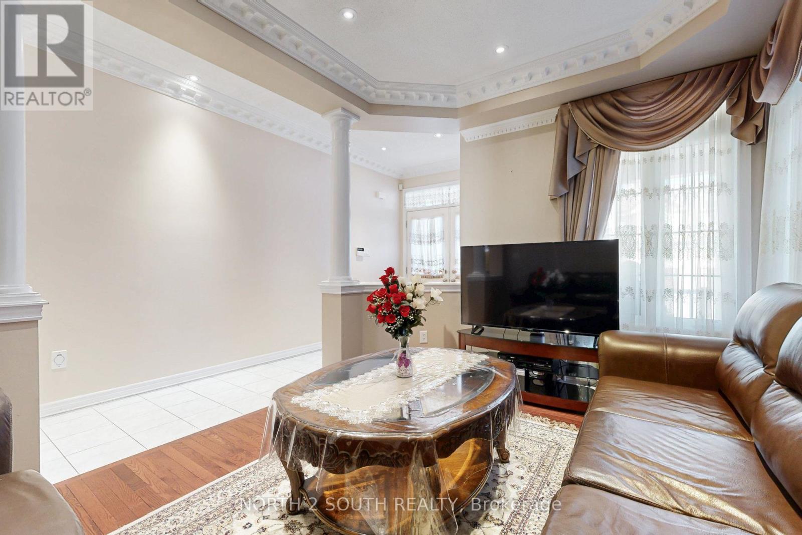 Property at 77 MAHOGANY FOREST DRIVE image 4