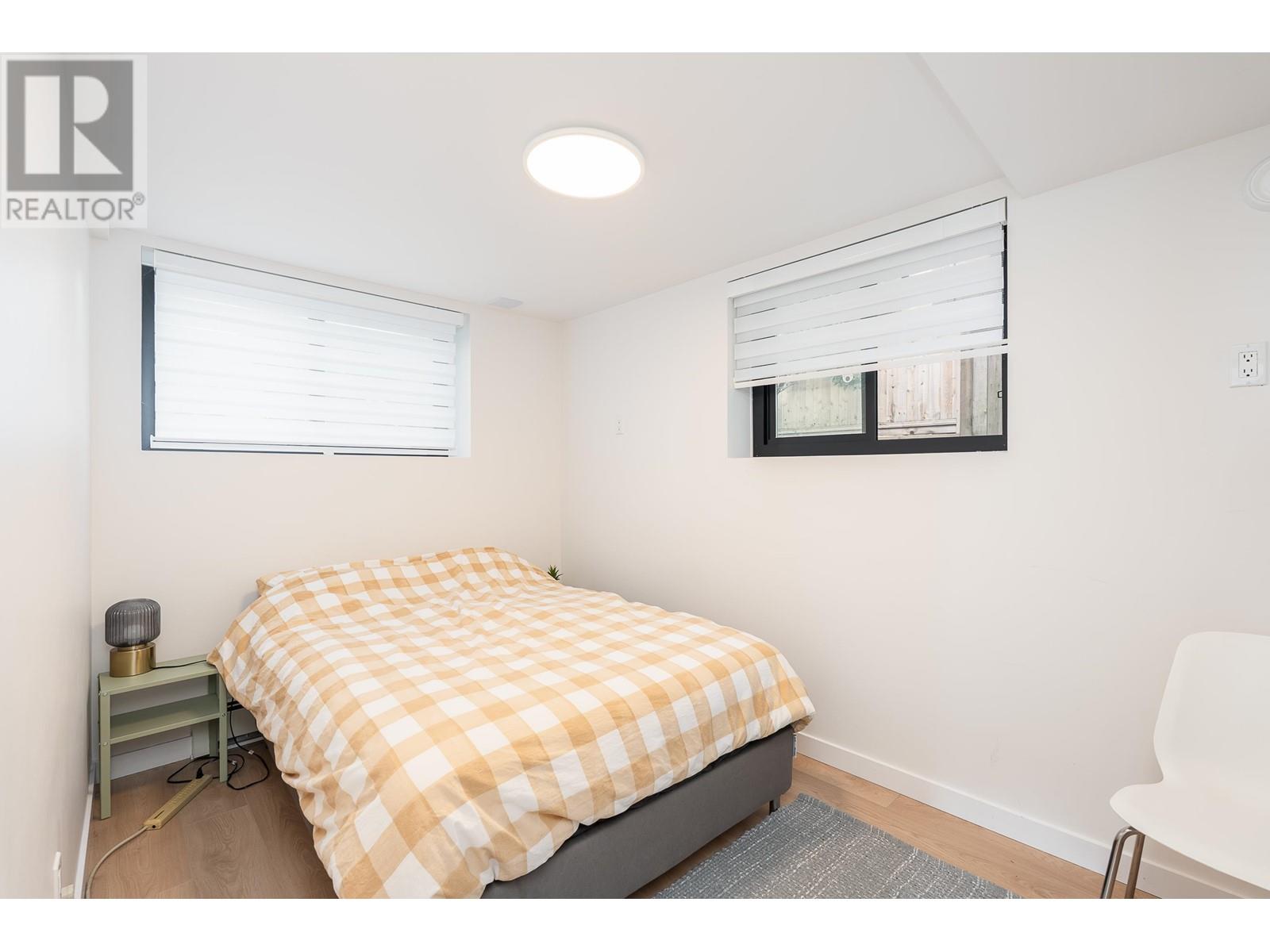 293 W Windsor Road, North Vancouver, British Columbia  V7N 2N2 - Photo 33 - R2989296